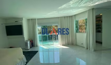 Casa com 4 quartos à venda na Esmeralda, 129, Jardim Salete, Taboão da Serra por R$ 1.350.000