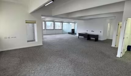 Casa para Locação em São Paulo, Vila Gertrudes, 3 banheiros, 7 vagas