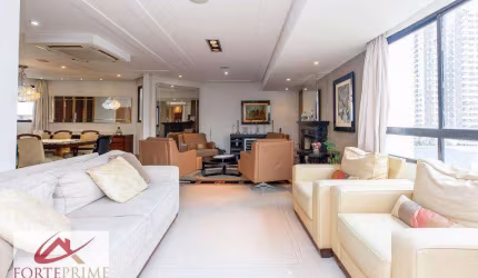 Apartamento com 3 dormitórios à venda, 220 m² por R$ 3.120.000,00 - Moema - São Paulo/SP