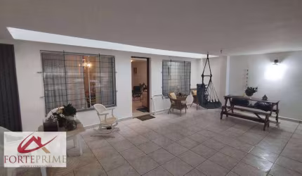Casa com 4 dormitórios 1 suíte 3 vagas à venda Rua Dona Catarina - Jardim Petrópolis
