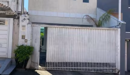 Sobrado com 3 dormitórios à venda, 241 m² por R$ 1.400.000,00 - Jardim Bela Vista - Santo André/SP