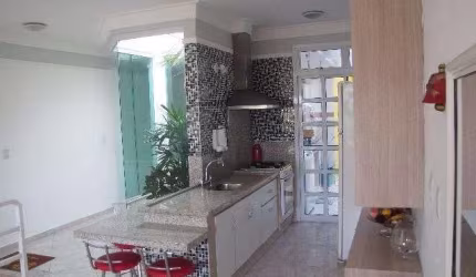Casa com 3 dormitórios à venda, 237 m² por R$ 1.325.000,00 - Paraíso - Santo André/SP