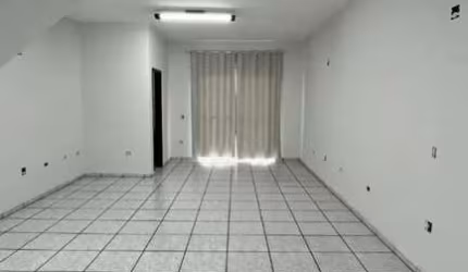 Salão Comercial Sobreloja para alugar, 96 m² por R$ 2.502/mês - Jardim Las Vegas - Santo André/SP
