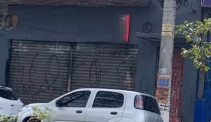 Excelente Salão Comercial Para Locação na Av. da Paz 200M²
