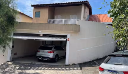 Sobrado com 4 dormitórios à venda, 270 m² por R$ 950.000,00 - Demarchi - São Bernardo do Campo/SP