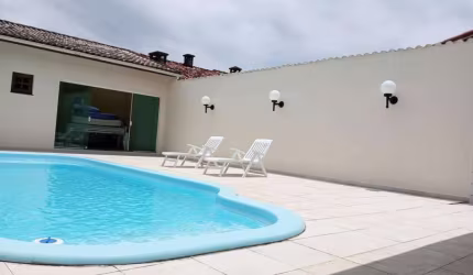 Sobrado com 5 dormitórios à venda, 224 m² por R$ 900.000,00 - Vila Nova Itanhaem - Itanhaém/SP
