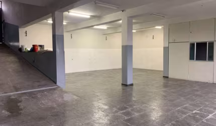 Galpão para alugar, 366 m² por R$ 5.313,10/mês - Vila Jurubatuba - São Bernardo do Campo/SP