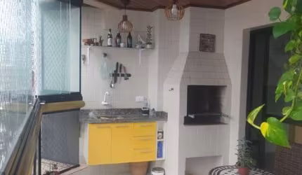 Apartamento com 3 dormitórios com varanda gourmet na na Vila Tupi na Praia Grande