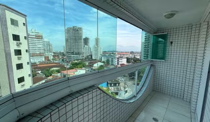 Apartamento semi-mobiliado com 1 dormitório à venda no bairro Guilhermina na Praia Grande/SP