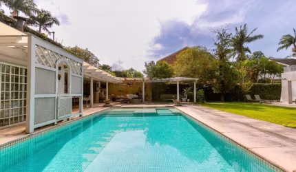 Casa com 5 Suítes à venda, 700 m² por R$ 6.200.000 - Brooklin - São Paulo/SP