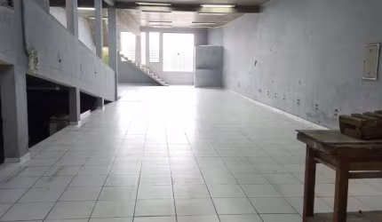 Salão para alugar, 270 m² por R$ 5.387,00/mês - Jardim do Estádio - Santo André/SP