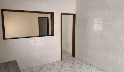 Casa com 2 dormitórios para alugar, 70 m² por R$ 1.500,00/mês - Jardim Canhema - Diadema/SP
