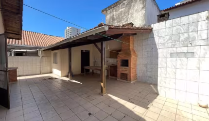 Casa com 2 dormitórios à venda, 120 m² por R$ 690.000 - Vila Guilhermina - Praia Grande/SP