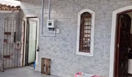 Casa com 2 dormitórios à venda, 111 m² por R$ 500.000,00 - Vila Guilhermina - Praia Grande/SP