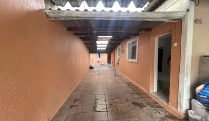 Casa com 1 dormitório para alugar, 57 m² por R$ 1.707,67/mês - Vila Palmares - Santo André/SP