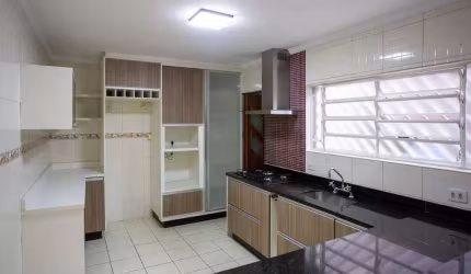 Sobrado para alugar, 190 m² por R$ 4.025,00/mês - Centro - Diadema/SP