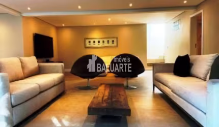 Casa de Condomínio com 3 Quartos e 6 banheiros à Venda, 455 m² por R$ 4.500.000