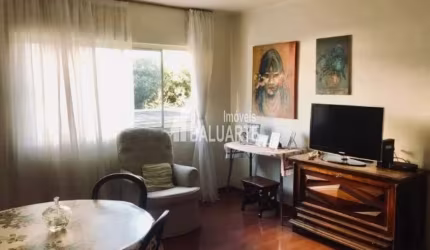 Apartamento com 3 Quartos e 1 banheiro à Venda, 75m² por R$ 617.000