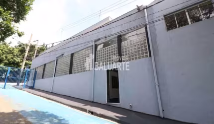 Prédio Comercial com 6 Quartos e 7 banheiros à Venda