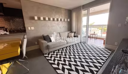 Apartamento com 2 Quartos e 2 banheiros à Venda, 77 m² por R$ 1.350.000