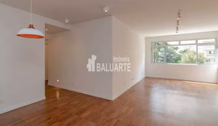 Apartamento com 3 Quartos e 4 banheiros à Venda, 129 m² por R$ 2.290.000