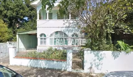 SOBRADO A VENDA EM CURSINO