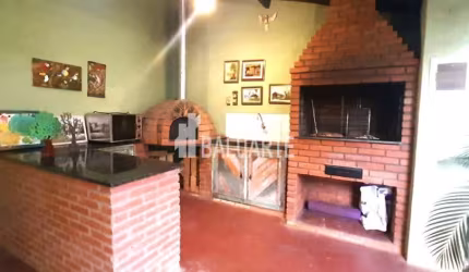 Casa a venda no Jardim Belgica 252 m²  -3 quartos e quintal