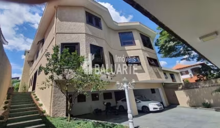 Sobrado com 4 dormitórios à venda, 500 m² por R$ 2.600.000,00 - Interlagos - São Paulo/SP