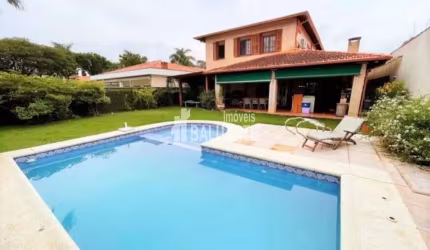 Casa com 3 dormitórios à venda, 351 m² em Interlagos - São Paulo/SP