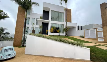Casa de luxo em condomínio fechado Arujá - 4 suítes