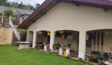 Chácara à Venda em Aralu - Santa Isabel: 4 Dormitórios, R$650k