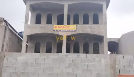 Casa Comercial à Venda e Locação em Jardim Renata, Arujá – 4 Dorms
