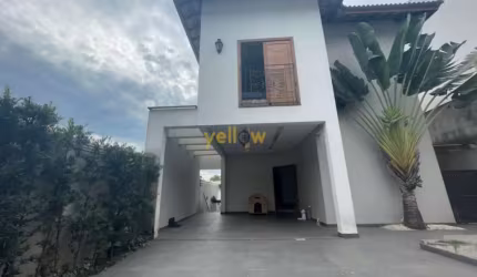 Casa em Condomínio Fechado em Arujázinho IV - Arujá, SP