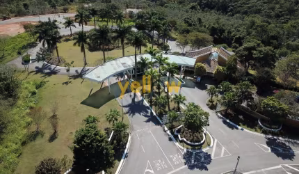 'Invista em qualidade de vida no Condomínio Ibirapitanga em Santa Isabel: terreno de 800m