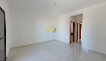 Casa em Carmela III - Guarulhos com 3 dormitórios, 2 suítes e banheiros - Venda  por R$ 850.000,00