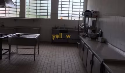 Galpão em Jardim Odete: 470M², 3 banheiros, venda por R$ 1.9M