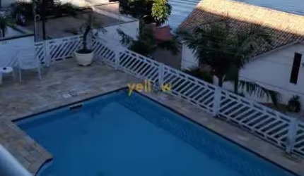 Chácara em Centro - Igaratá: 250m²  - Venda por R$ 1.400.000,00