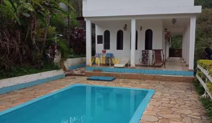 Fazenda em Pouso Alegre - Santa Isabel: 4 Dormitórios, 4 Banheiros por R$ 1.060.000 - Venda e Locação