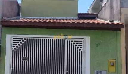 Casa em Parque Rodrigo Barreto - Arujá: 163m², 3 dormitórios, 2 banheiros por R$ 450 mil para venda