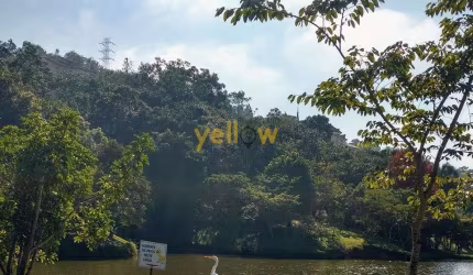 Casa em Condomínio Fechado em Condomínio Hills III - Arujá, SP com 5 suites