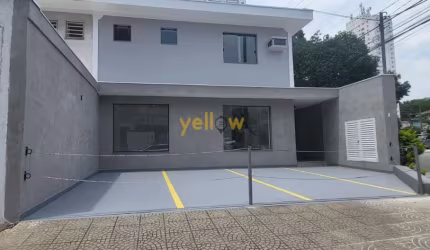 Casa Comercial de 150m² em Vila Gomes Cardim - São Paulo: Venda e Locação por R$1.3M