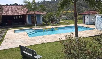 Chácara à Venda em Santa Isabel: 20.000m², 4 Dormitórios