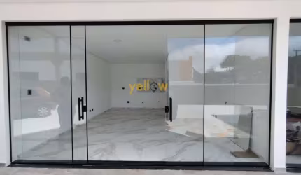 Sala comercial de 30m² no Centro de Arujá com 1 banheiro por R$ 3.400/mês