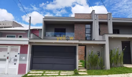Casa espaçosa em Guarulhos com 208m² e 3 suítes por R$1.100.000 - Venda