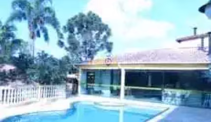 Chácara Recreio Internacional em Suzano: 2.000m², 3 dormitórios e 4 banheiros por R$ 1.431.000 - Venda