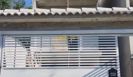 Casa de 135M² em Bairro de Arujá com 3 Suítes - Venda por R$850K