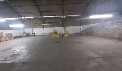 Galpão em Jardim Cruzeiro - Santa Isabel com 1.4M² de área útil, 3 banheiros. Locação por R$20.000. Confira!