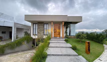 Casa em Condomínio Fechado em Morro Grande - Santa Isabel, SP