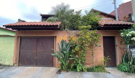 Imóvel em Jardim Monte Serrat: 2 dormitórios, 2 suítes, 135m², 3 banheiros - venda e locação por R$ 700.000