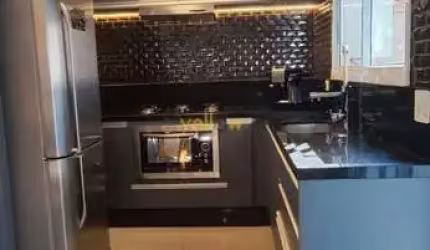Casa em Condomínio Fechado em Chácara Faggion - Suzano: 61.8M², 2 Dormitórios, 1 Suíte, 2 Banheiros - R$ 445.000 para venda e locação